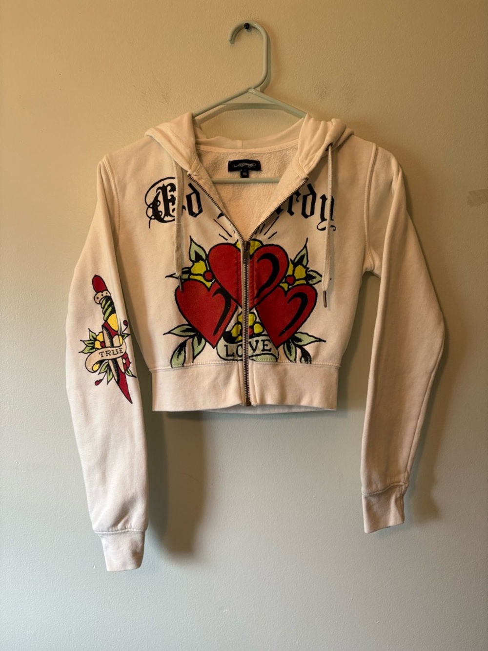 Ed Hardy Cream Cropped Zip Hoodie with Red Heart Tattoo Graphic, Size XS Women’s